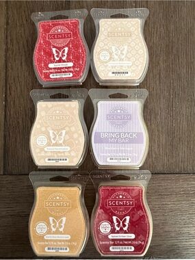 Scentsy Wax Bar Bundle of 6 Blackberry Meringue BBMB Fall Bakery Scents